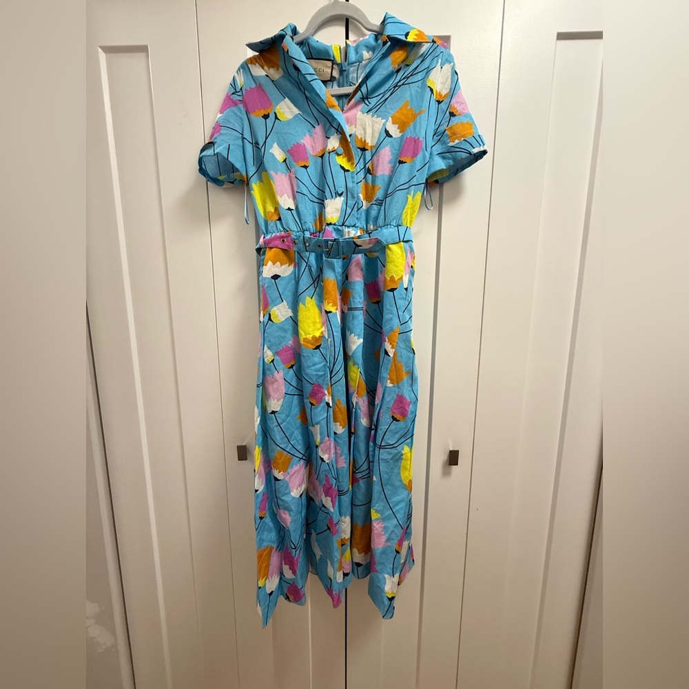 Gucci Dress in Blue with Multicolor Leaf Pattern